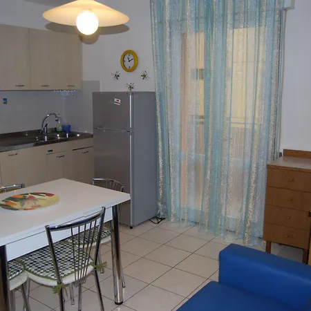 Relax Just 150mt From The - Beahost 아파트 비비오네