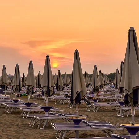 Relax Just 150mt From The - Beahost Appartamento Bibione