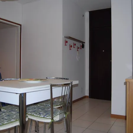 Relax Just 150 M From The - Beahost Appartement