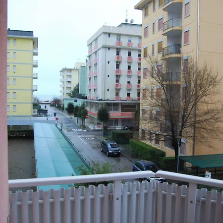 Relax Just 150 M From The - Beahost Bibione
